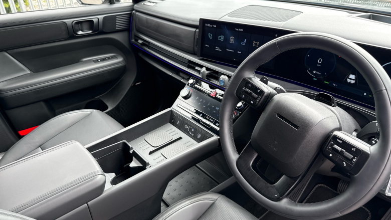 Hyundai SANTA FE 1.6 TGDi PHEV Calligraphy 5dr 4WD Auto [6 Seats] Estate